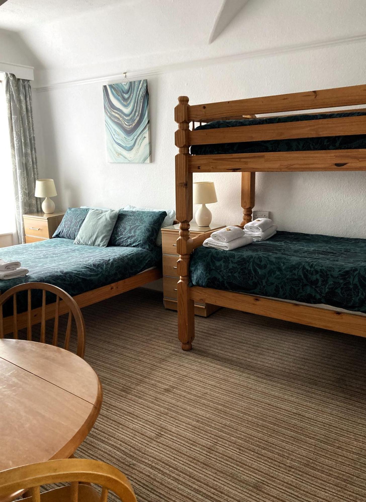 Donnington Guesthouse Труро Экстерьер фото